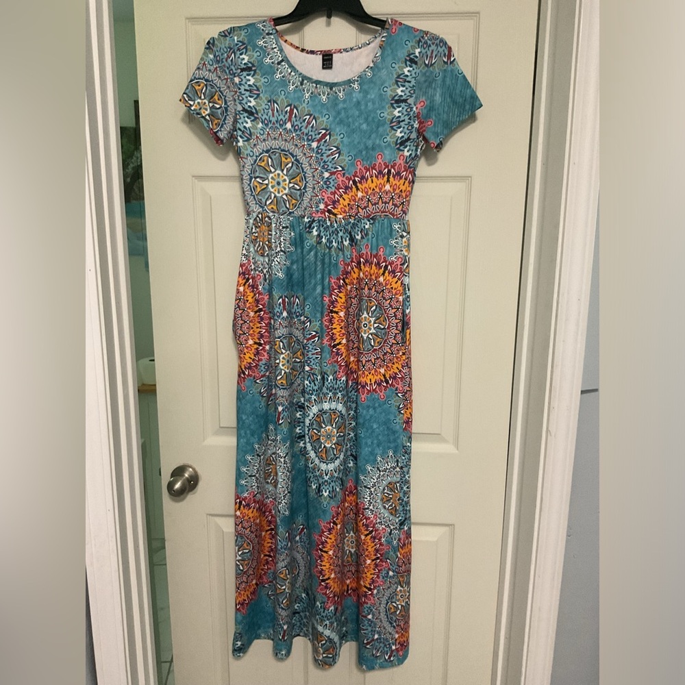 NWOT Empire Waist Short Sleeve Long Dress Pockets Summer Floral Maxi Dress - Picture 2 of 13